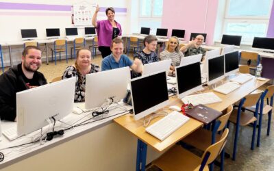 📐 Když se z učitelů stanou žáci: Matematikáři Iuventas ladili formu s projektem Math4U