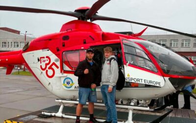 🚁Žáci zdravotnického lycea Iuventas v akci: Exkurze na základně Letecké záchranné služby Ostrava